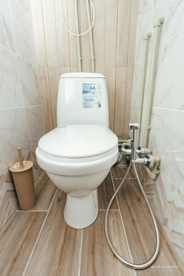 Cosy flat Apartamento Semey Exterior foto